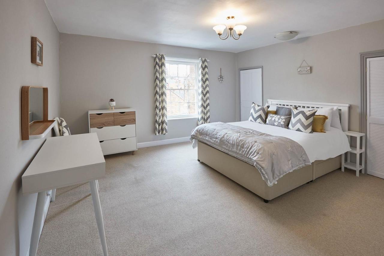 Holiday home Host & - Princess Place Townhouse *